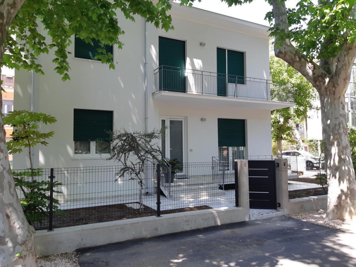 Villa Lina Rimini Exterior photo